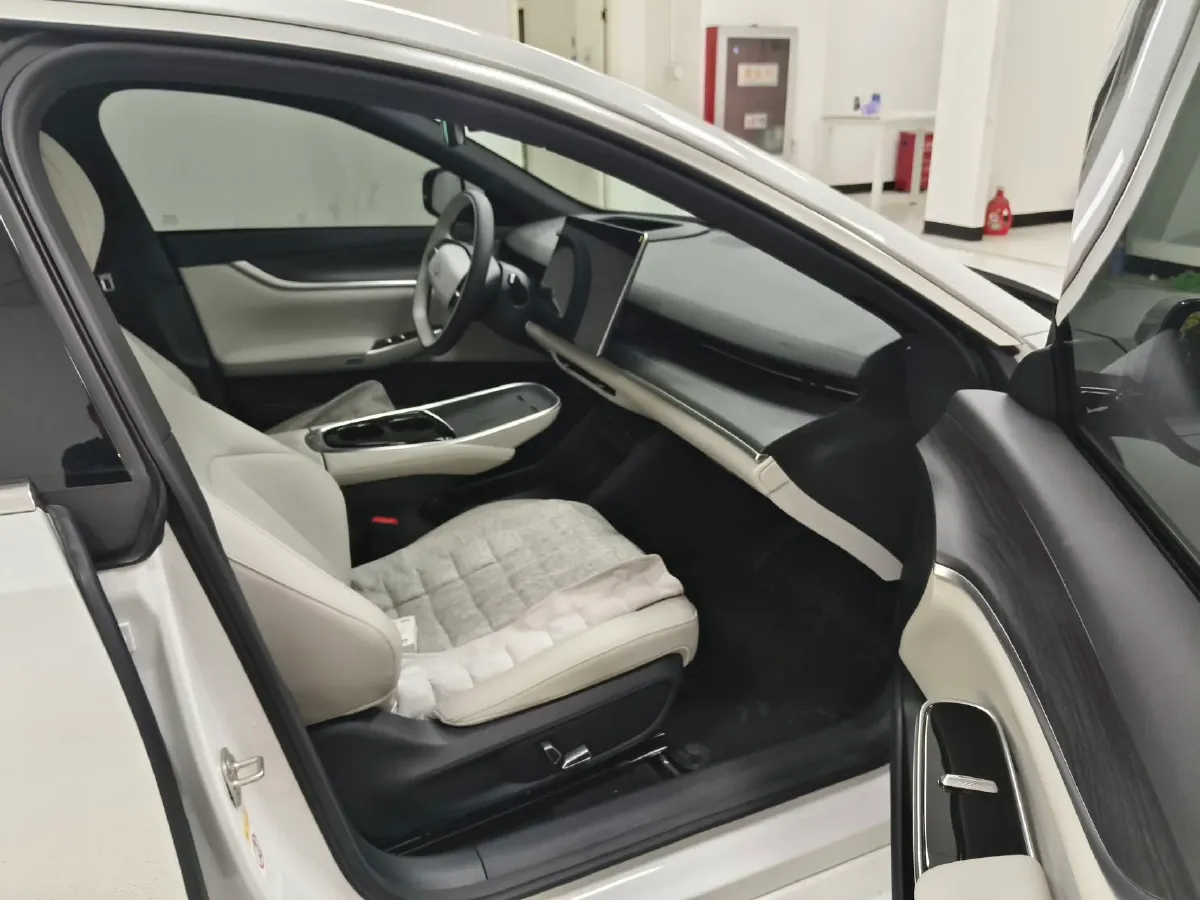 2025 ChangAn QiYuan A07 REEV 95HP REEV 18.4KWH,autocango,china used car exporter,china ev exporter,chinese used car exporter,chinese used ev exporter