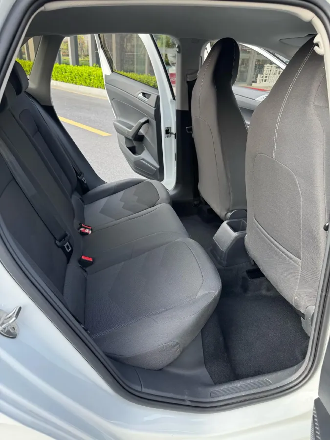 2023 Volkswagen Polo 1.5L 110HP L4 6AT,autocango,china used car exporter,china ev exporter,chinese used car exporter,chinese used ev exporter