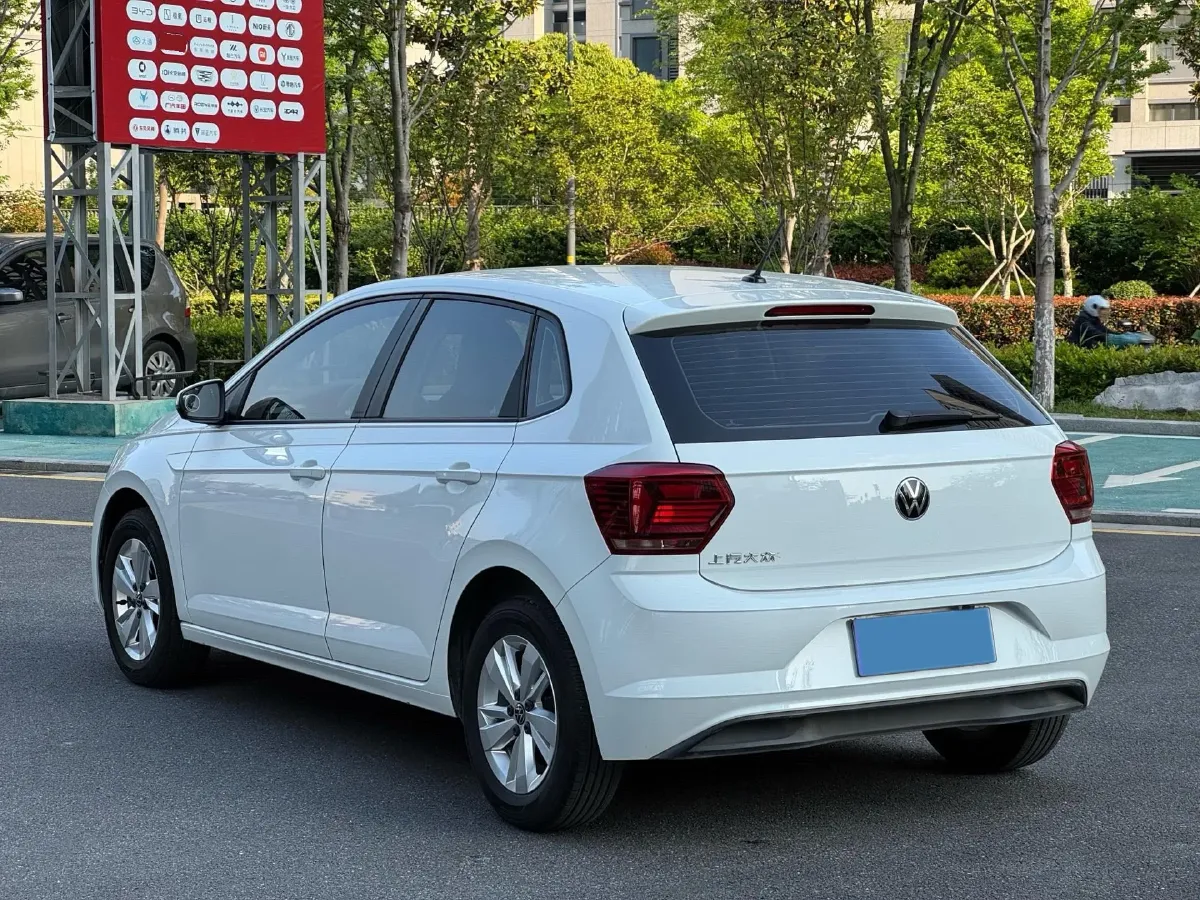 2023 Volkswagen Polo 1.5L 110HP L4 6AT,autocango,china used car exporter,china ev exporter,chinese used car exporter,chinese used ev exporter