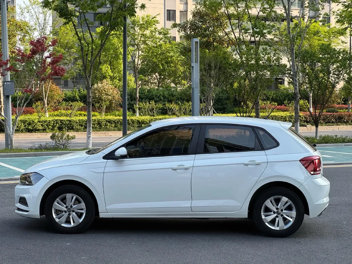 2023 Volkswagen Polo 1.5L 110HP L4 6AT,autocango,china used car exporter,china ev exporter,chinese used car exporter,chinese used ev exporter