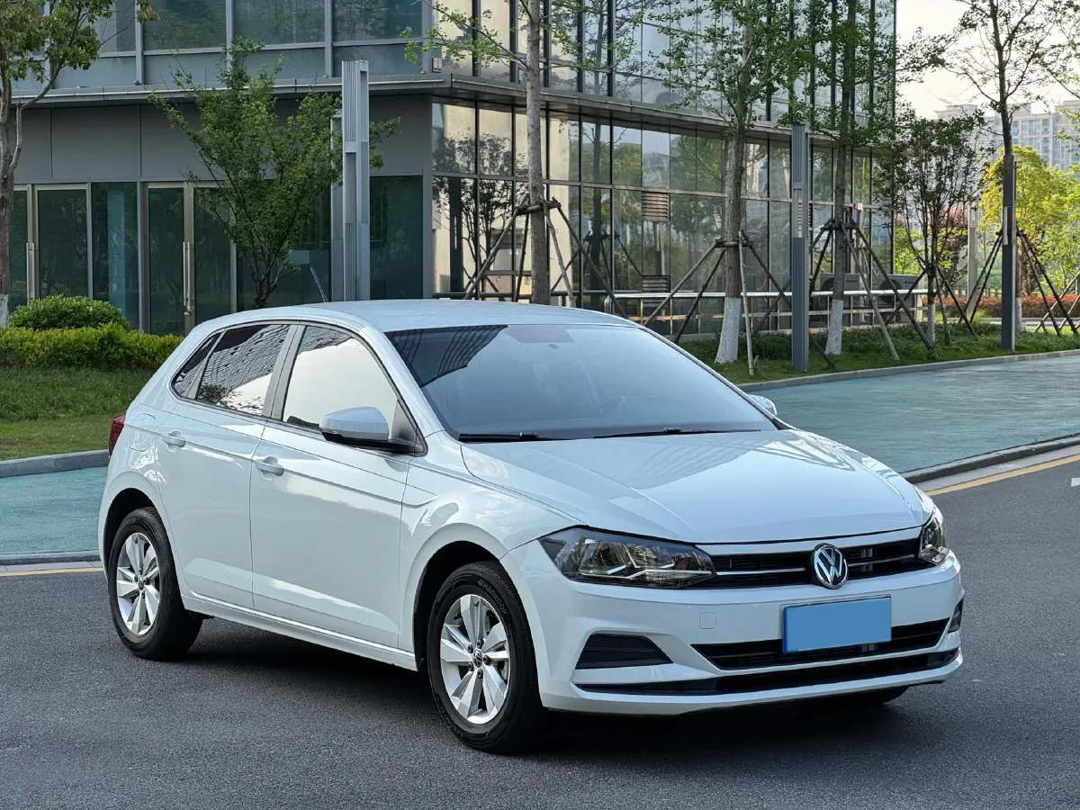 2023 Volkswagen Polo 1.5L 110HP L4 6AT,autocango,china used car exporter,china ev exporter,chinese used car exporter,chinese used ev exporter