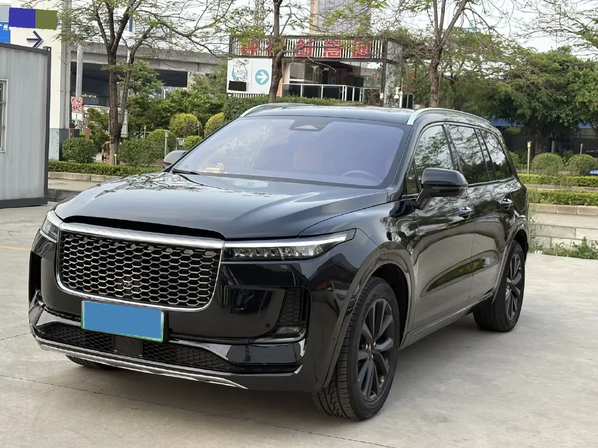 2021 Li ONE Range Extended 131HP REEV 40.5KWH,autocango,china used car exporter,china ev exporter,chinese used car exporter,chinese used ev exporter