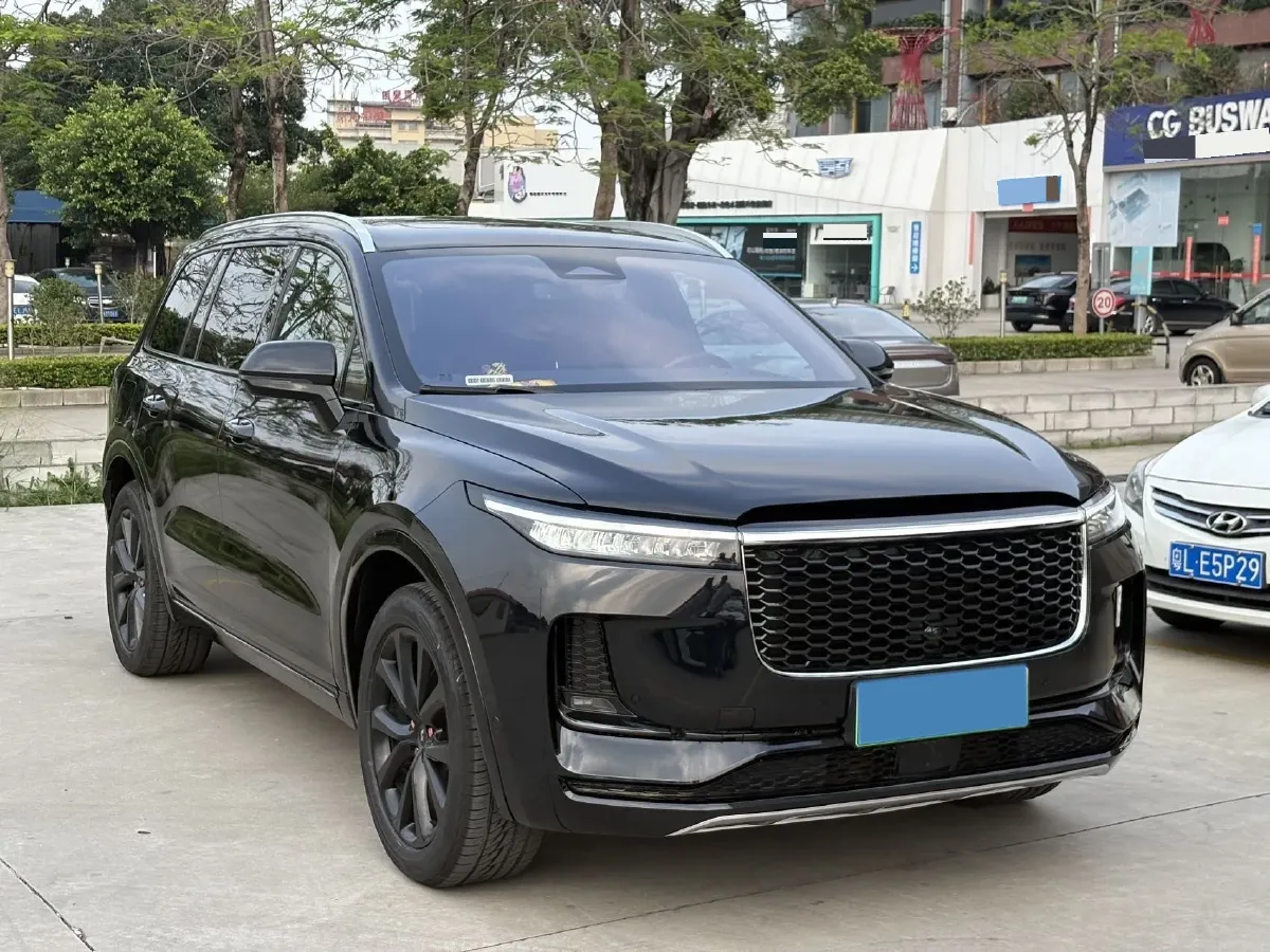 2021 Li ONE Range Extended 131HP REEV 40.5KWH,autocango,china used car exporter,china ev exporter,chinese used car exporter,chinese used ev exporter