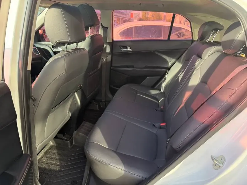 2017 Hyundai ix25 1.6L 125HP L4 6AT,autocango,china used car exporter,china ev exporter,chinese used car exporter,chinese used ev exporter