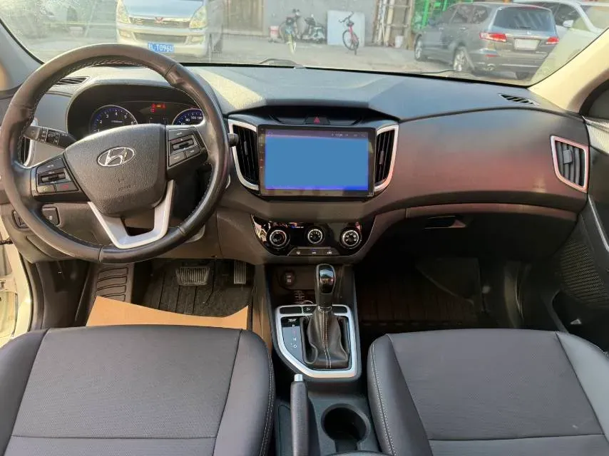 2017 Hyundai ix25 1.6L 125HP L4 6AT,autocango,china used car exporter,china ev exporter,chinese used car exporter,chinese used ev exporter