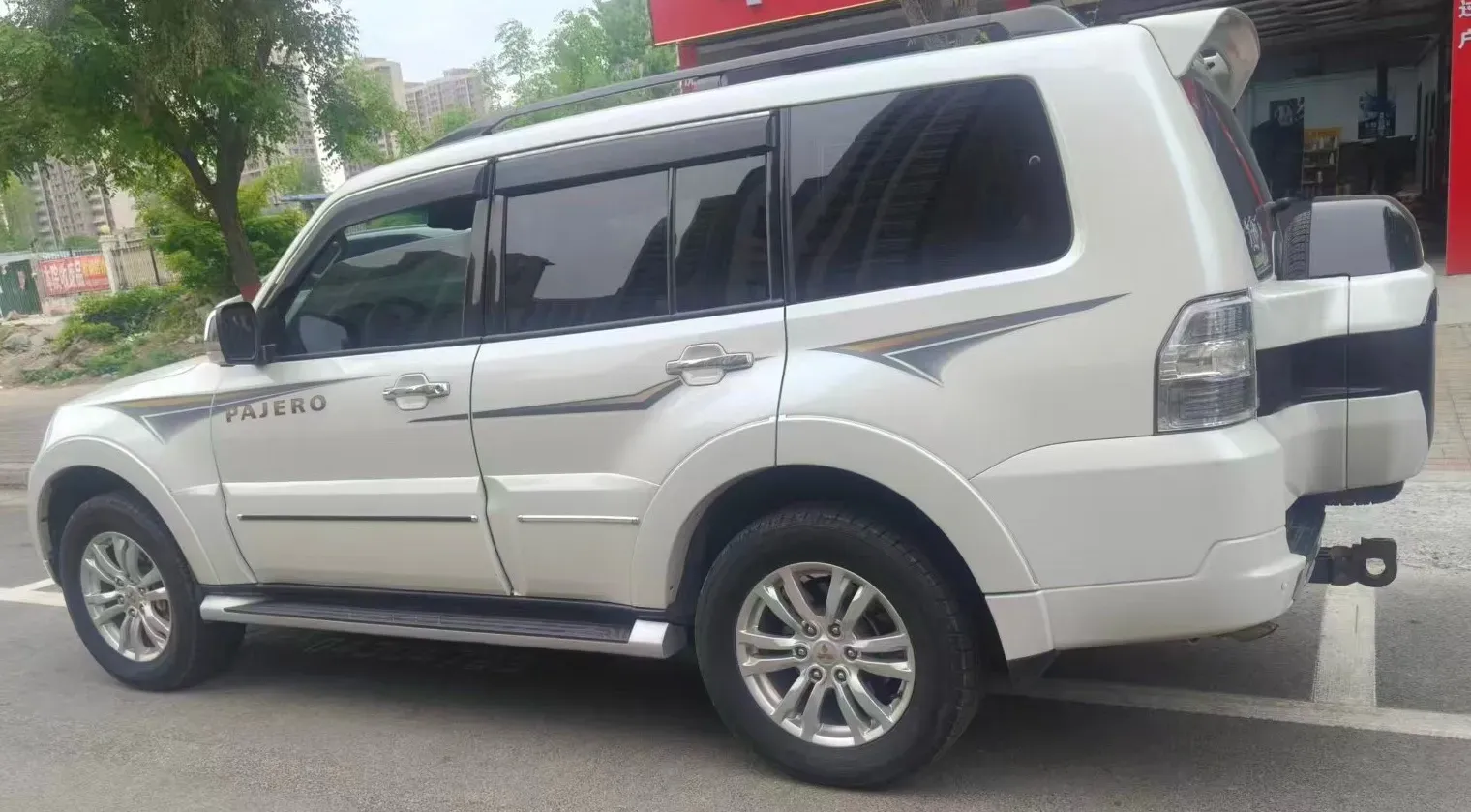 2017 YuTong T7 6.0L 316HP V8 6AT,autocango,china used car exporter,china ev exporter,chinese used car exporter,chinese used ev exporter