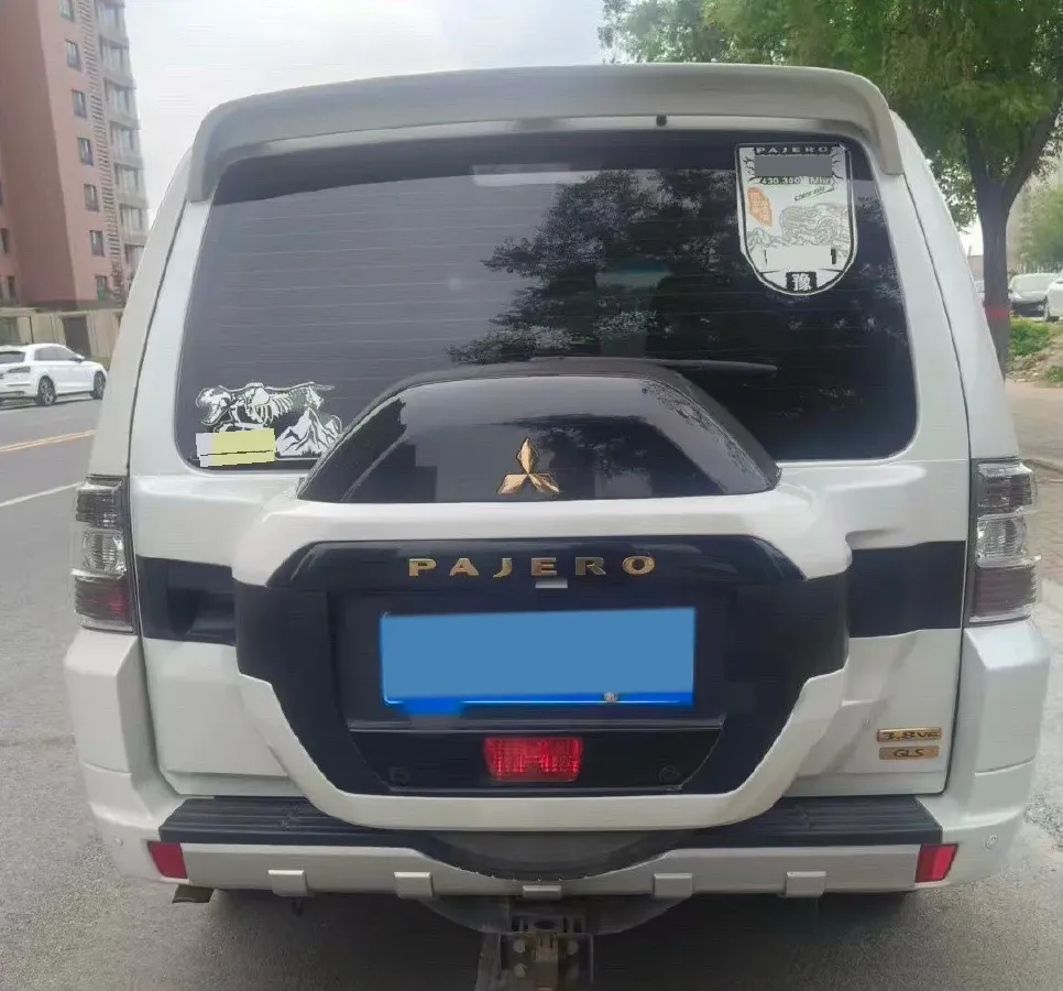 2017 YuTong T7 6.0L 316HP V8 6AT,autocango,china used car exporter,china ev exporter,chinese used car exporter,chinese used ev exporter
