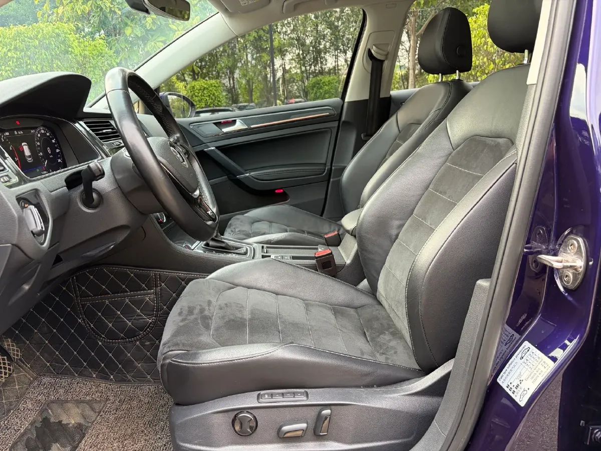 2020 Volkswagen Golf 1.4T 150HP L4 7DCT,autocango,china used car exporter,china ev exporter,chinese used car exporter,chinese used ev exporter