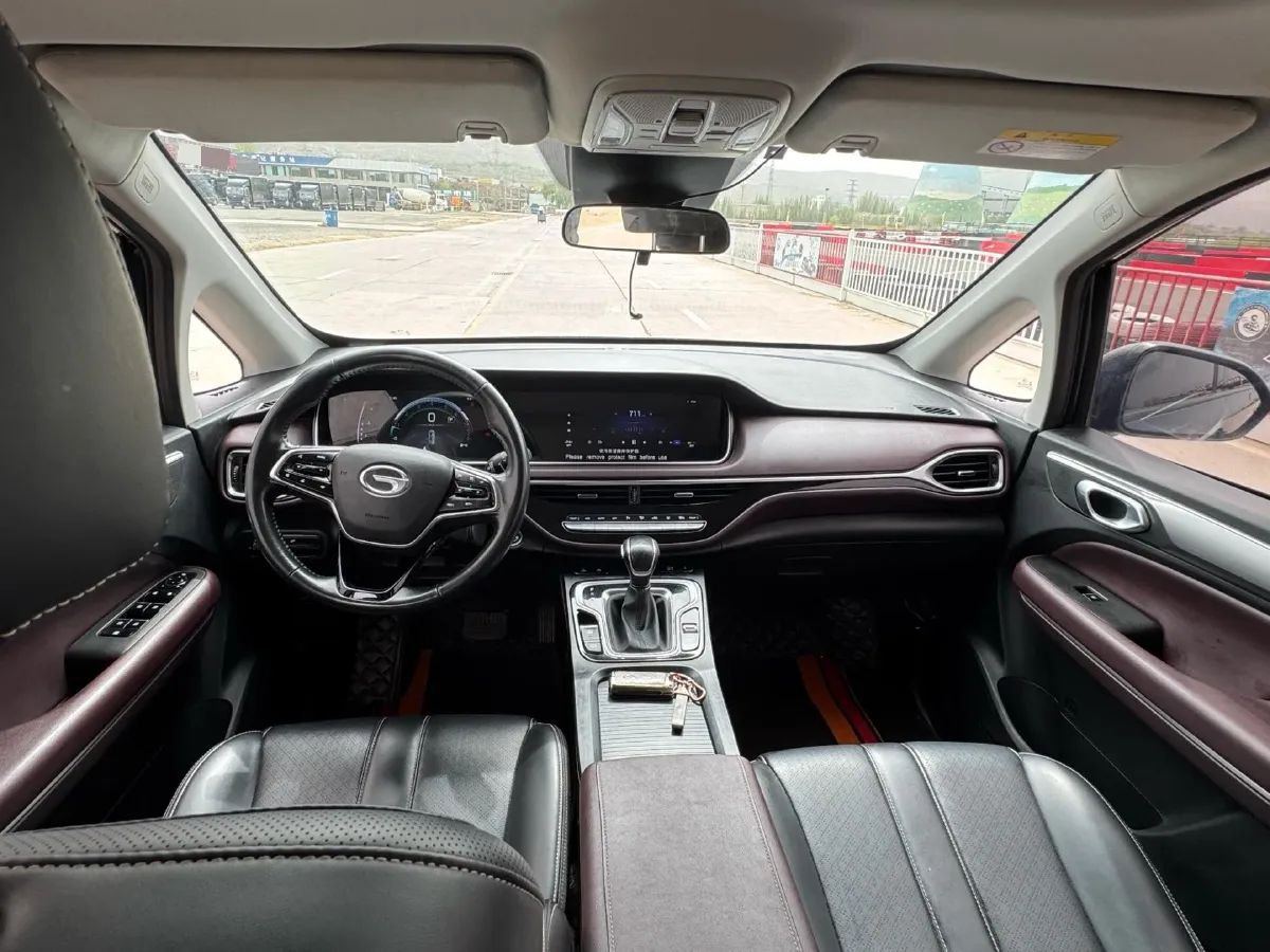 2021 GAC Trumpchi M6 1.5T 169HP L4 7DCT,autocango,china used car exporter,china ev exporter,chinese used car exporter,chinese used ev exporter