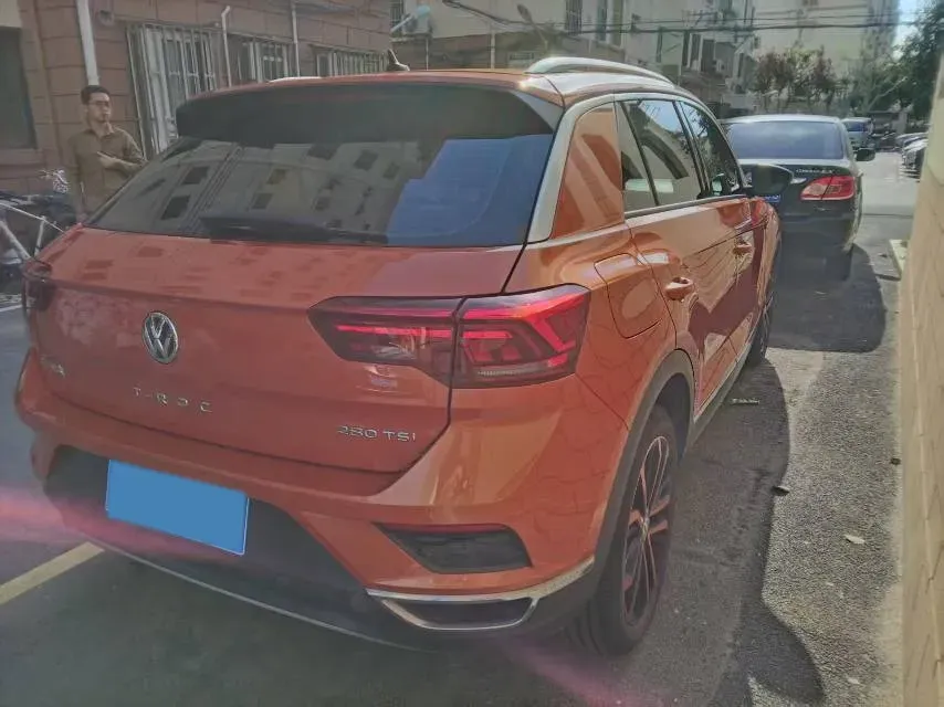 2020 Volkswagen T-Roc 1.4T 150HP L4 7DCT,autocango,china used car exporter,china ev exporter,chinese used car exporter,chinese used ev exporter