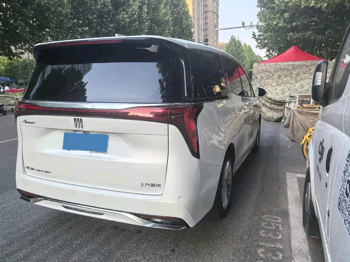 2025 Buick Century 2.0T 237HP L4 9AT,autocango,china used car exporter,china ev exporter,chinese used car exporter,chinese used ev exporter