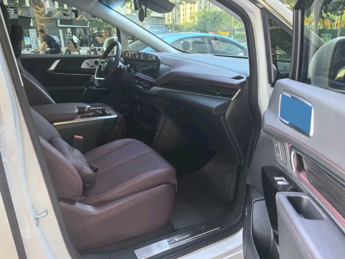 2025 Buick Century 2.0T 237HP L4 9AT,autocango,china used car exporter,china ev exporter,chinese used car exporter,chinese used ev exporter