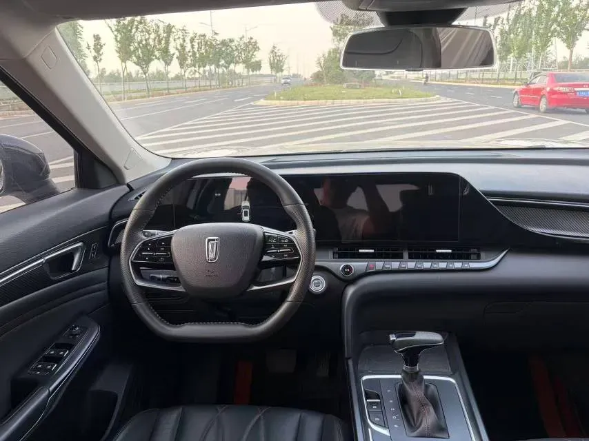 2021 Bestune T55 1.5T 169HP L4 7DCT,autocango,china used car exporter,china ev exporter,chinese used car exporter,chinese used ev exporter