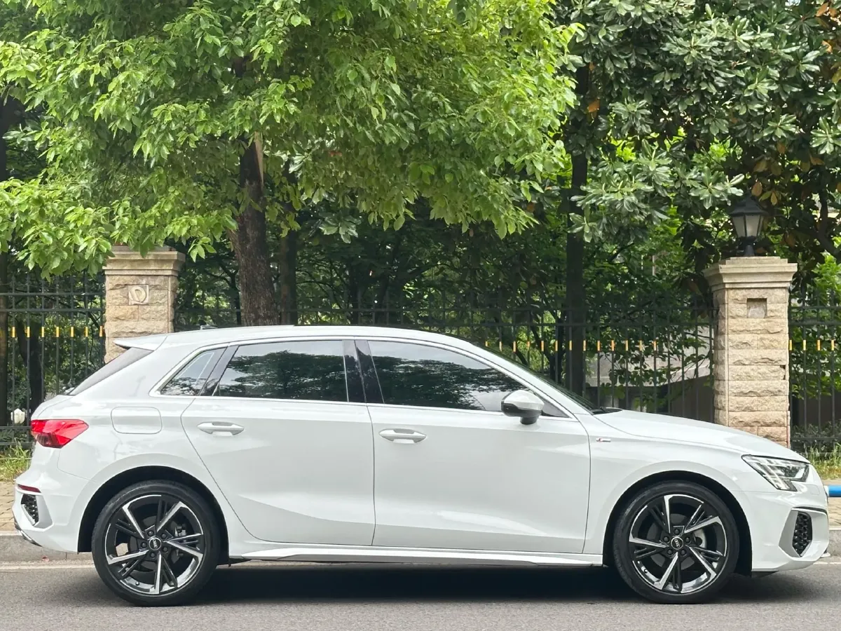 2024 Audi A3 1.4T 150HP L4 7DCT,autocango,china used car exporter,china ev exporter,chinese used car exporter,chinese used ev exporter