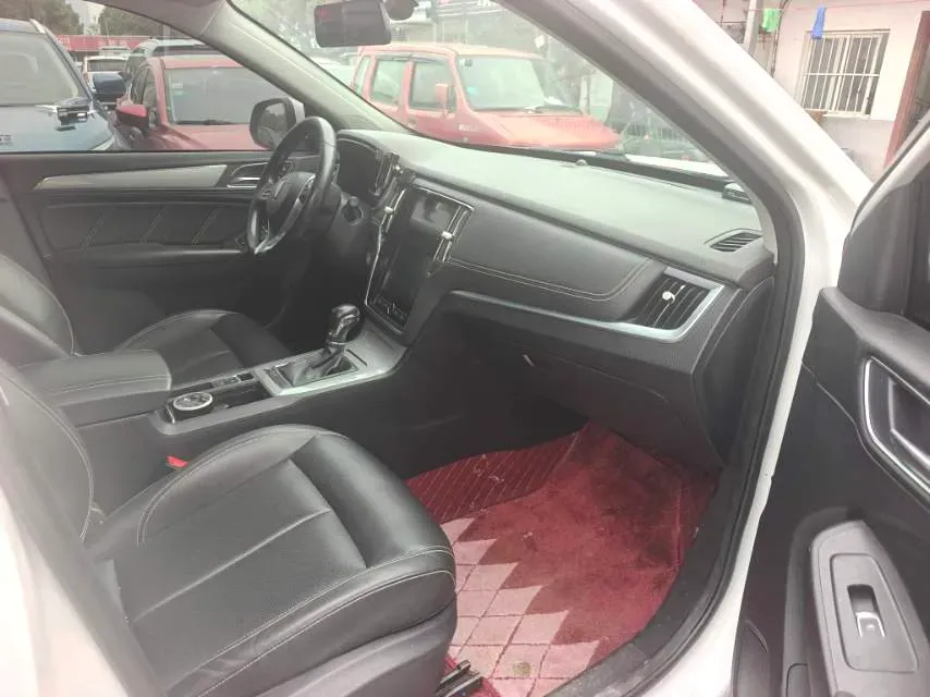 2020 Roewe i6 1.5T 169HP L4 7DCT,autocango,china used car exporter,china ev exporter,chinese used car exporter,chinese used ev exporter