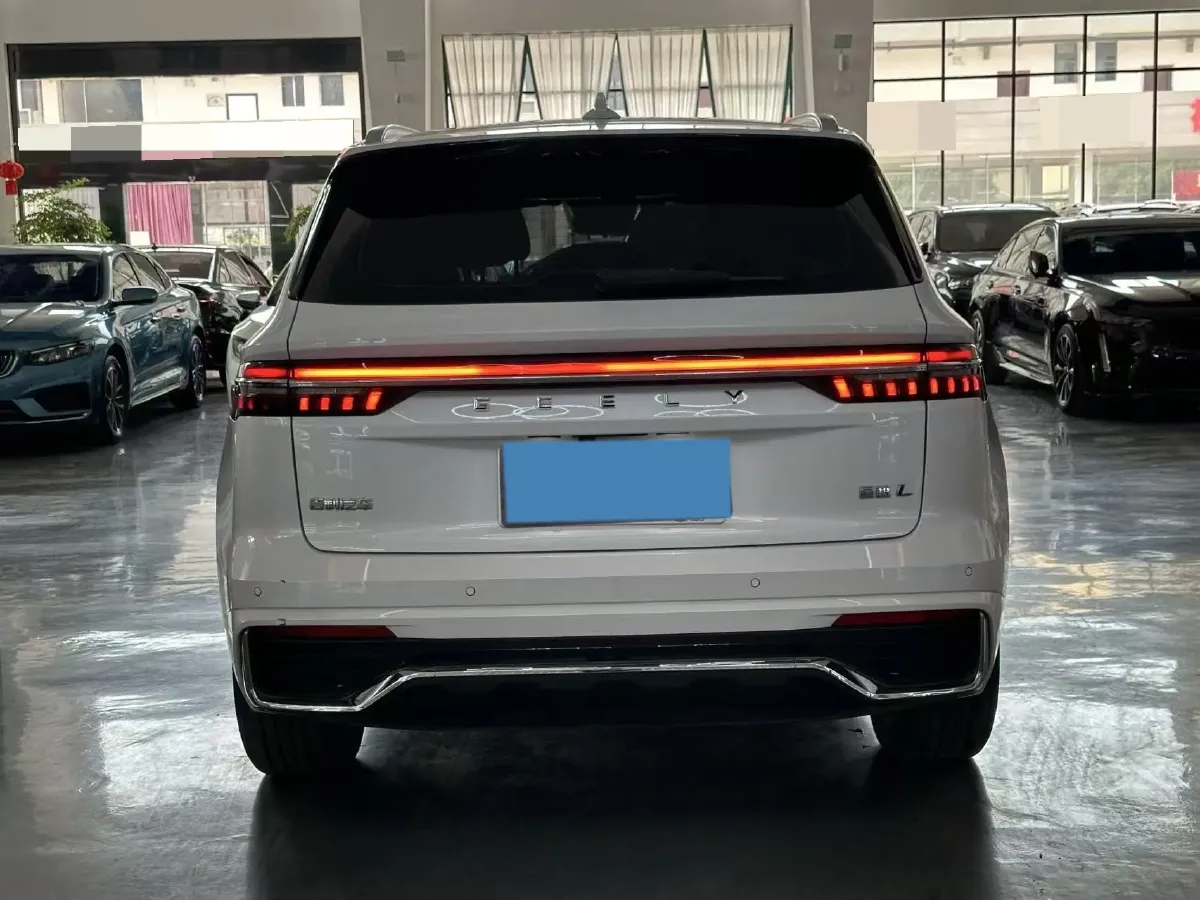 2021 Geely Monjaro 2.0T 218HP L4 7DCT,autocango,china used car exporter,china ev exporter,chinese used car exporter,chinese used ev exporter