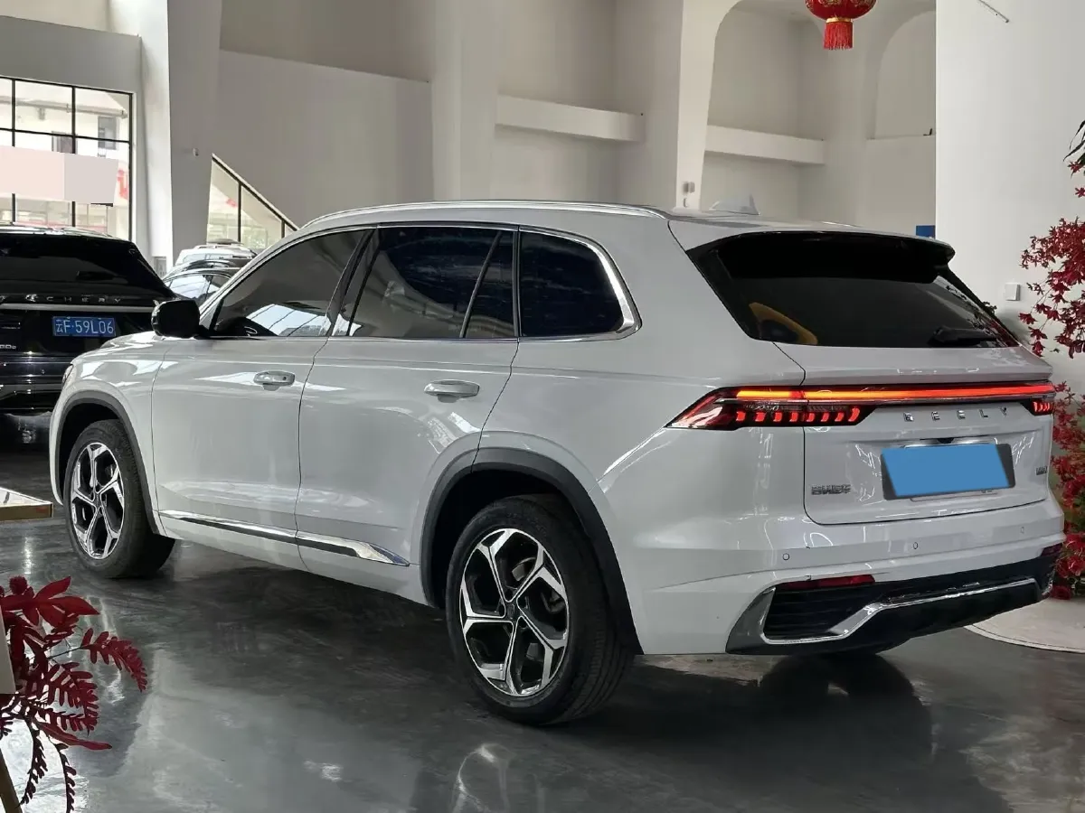 2021 Geely Monjaro 2.0T 218HP L4 7DCT,autocango,china used car exporter,china ev exporter,chinese used car exporter,chinese used ev exporter