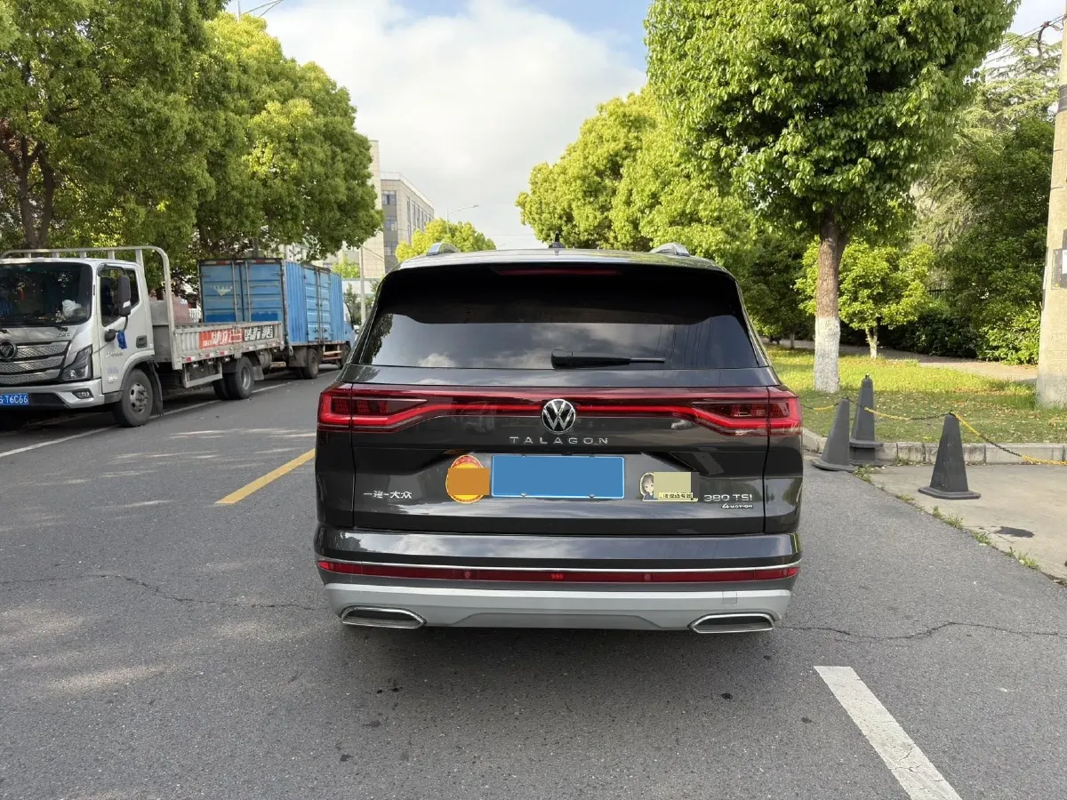 2023 Volkswagen Talagon 2.0T 220HP L4 7DCT,autocango,china used car exporter,china ev exporter,chinese used car exporter,chinese used ev exporter