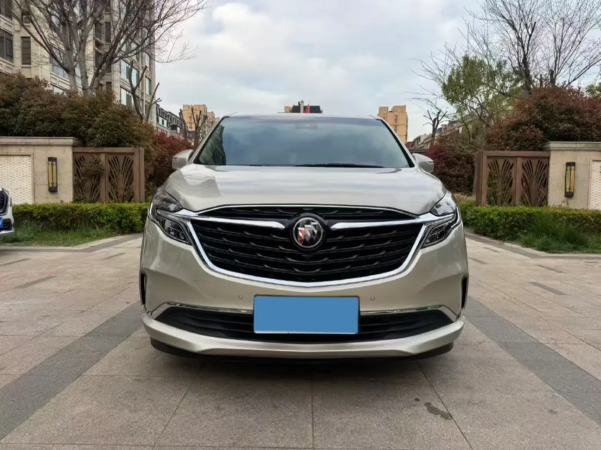 2022 Buick GL8 2.0T 237HP L4 9AT,autocango,china used car exporter,china ev exporter,chinese used car exporter,chinese used ev exporter