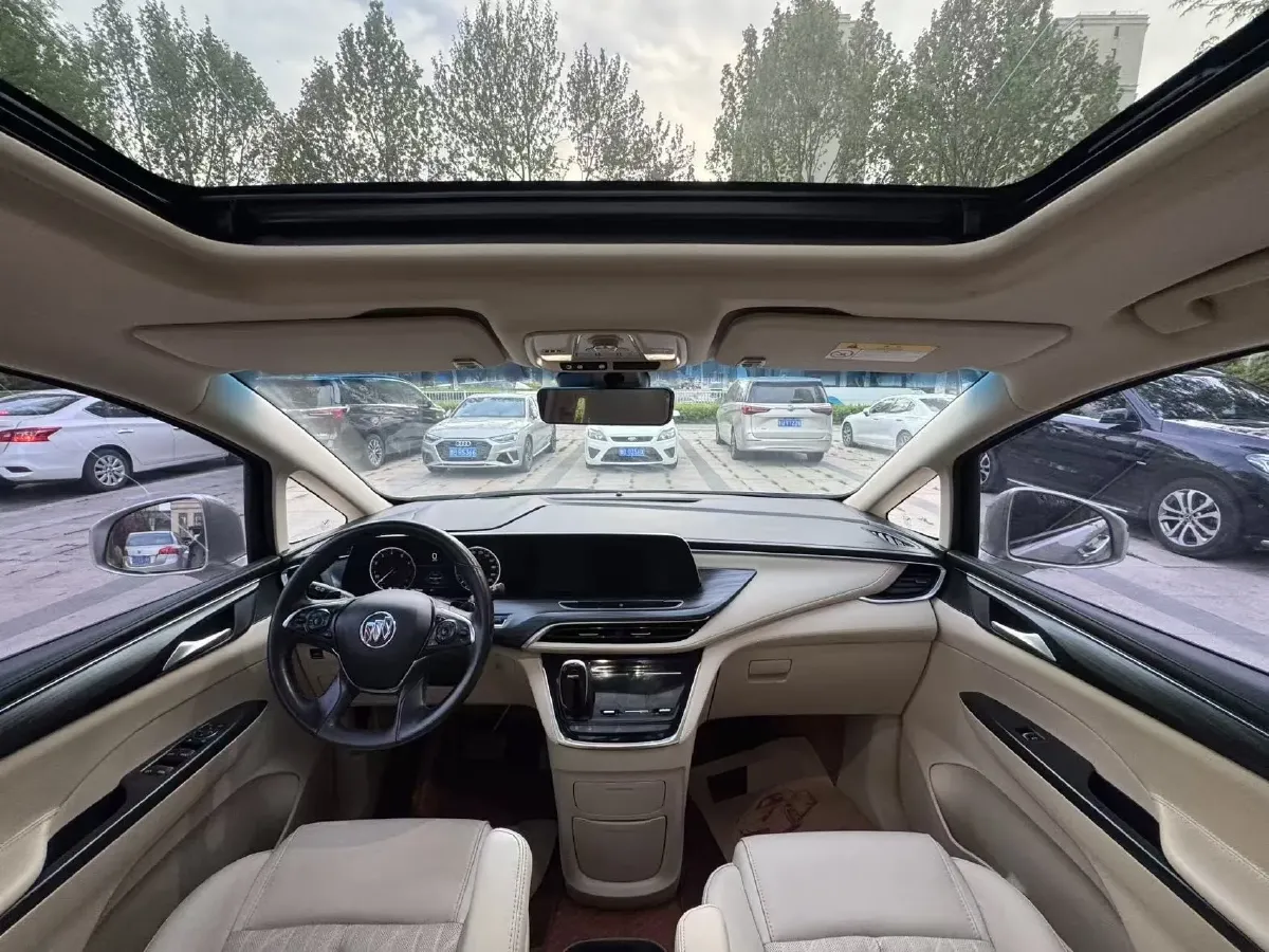 2022 Buick GL8 2.0T 237HP L4 9AT,autocango,china used car exporter,china ev exporter,chinese used car exporter,chinese used ev exporter