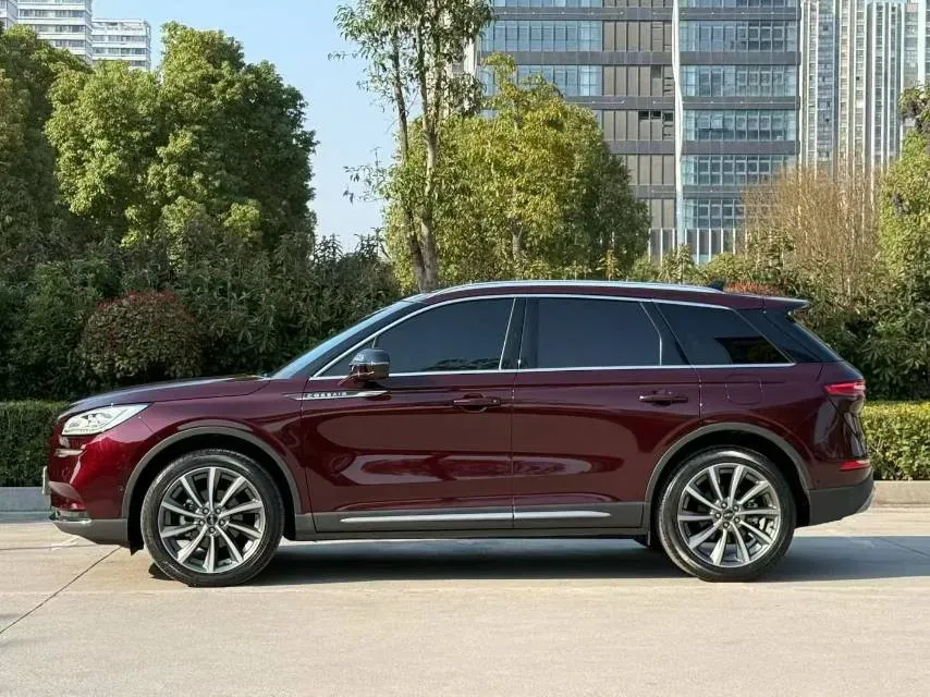 2022 Lincoln Corsair 2.0T 245HP L4 8AT,autocango,china used car exporter,china ev exporter,chinese used car exporter,chinese used ev exporter