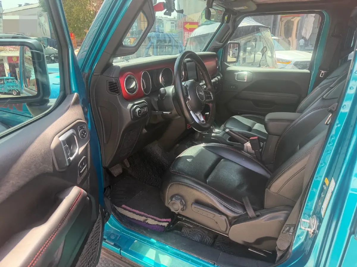 2019 Jeep Wrangler 2.0T 266HP L4 8AT,autocango,china used car exporter,china ev exporter,chinese used car exporter,chinese used ev exporter