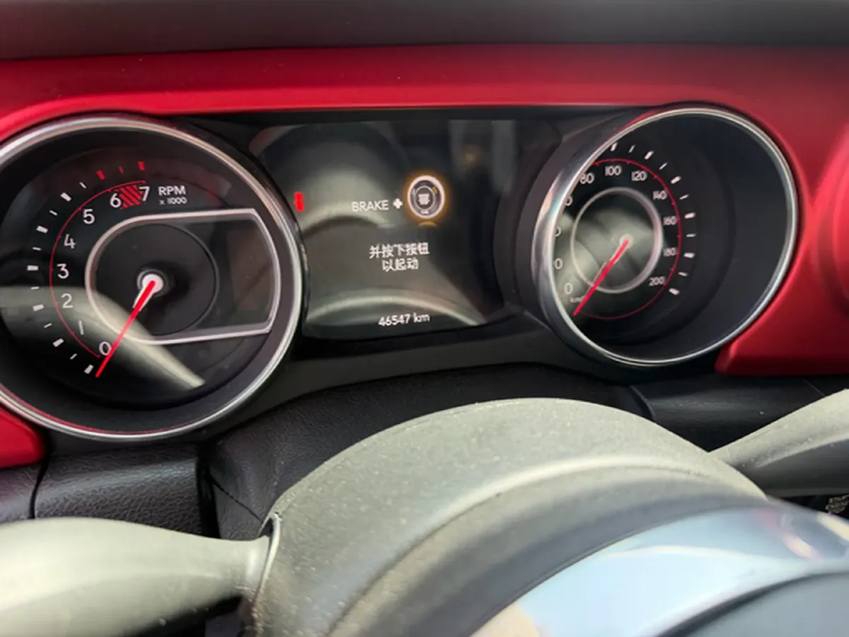 2019 Jeep Wrangler 2.0T 266HP L4 8AT,autocango,china used car exporter,china ev exporter,chinese used car exporter,chinese used ev exporter