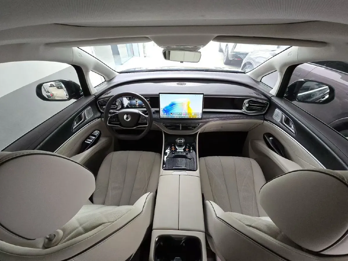 2024 Denza D9 1.5T 139HP L4 E-CVT PHEV 40KWH,autocango,china used car exporter,china ev exporter,chinese used car exporter,chinese used ev exporter