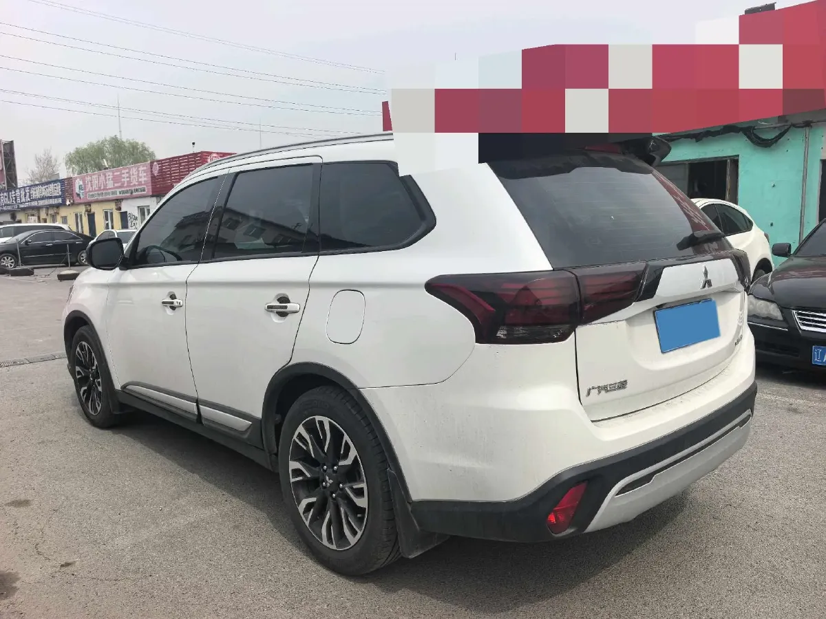 2019 Mitsubishi Outlander 2.0L 166HP L4 CVT,autocango,china used car exporter,china ev exporter,chinese used car exporter,chinese used ev exporter