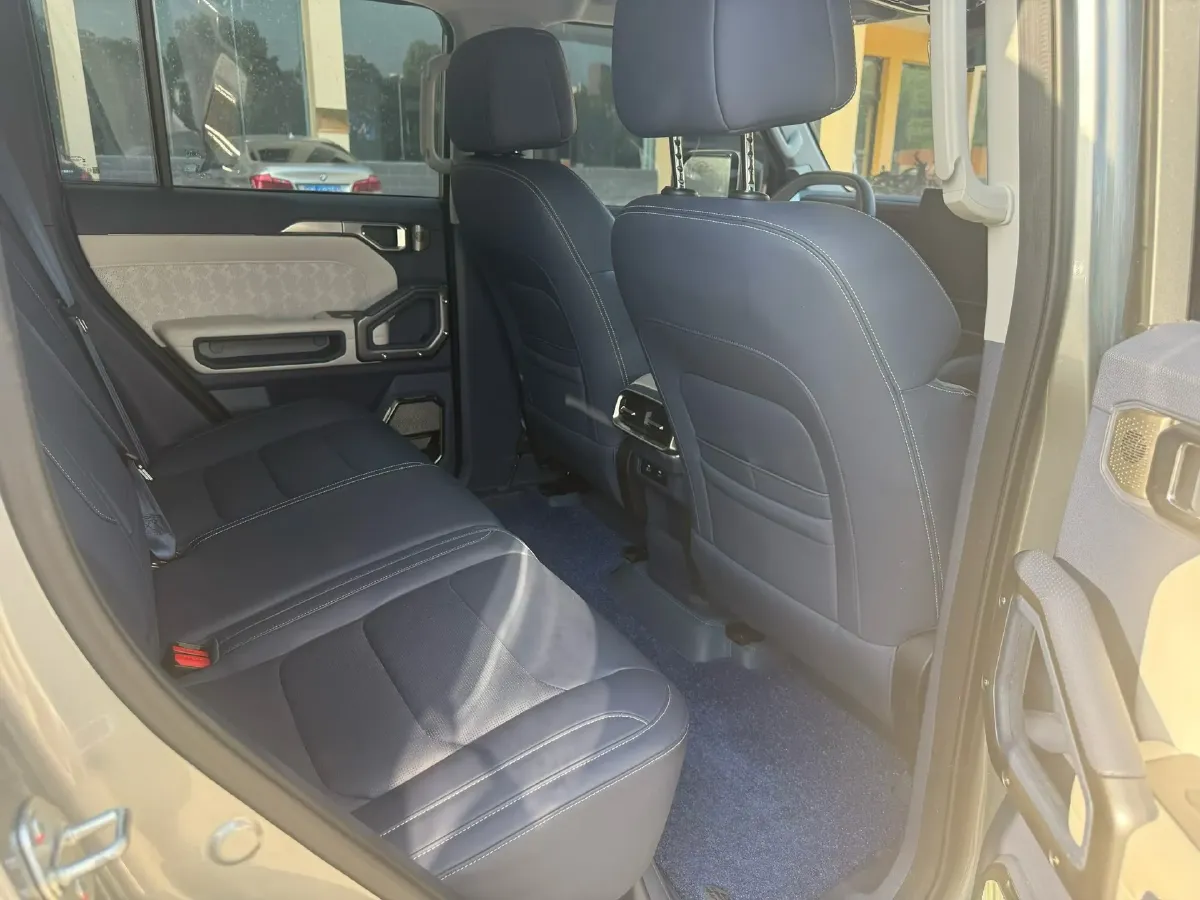 2024 Jetour ShanHai TravellerC-DM 1.5T 156HP L4 3DHT PHEV 26.7KWH,autocango,china used car exporter,china ev exporter,chinese used car exporter,chinese used ev exporter