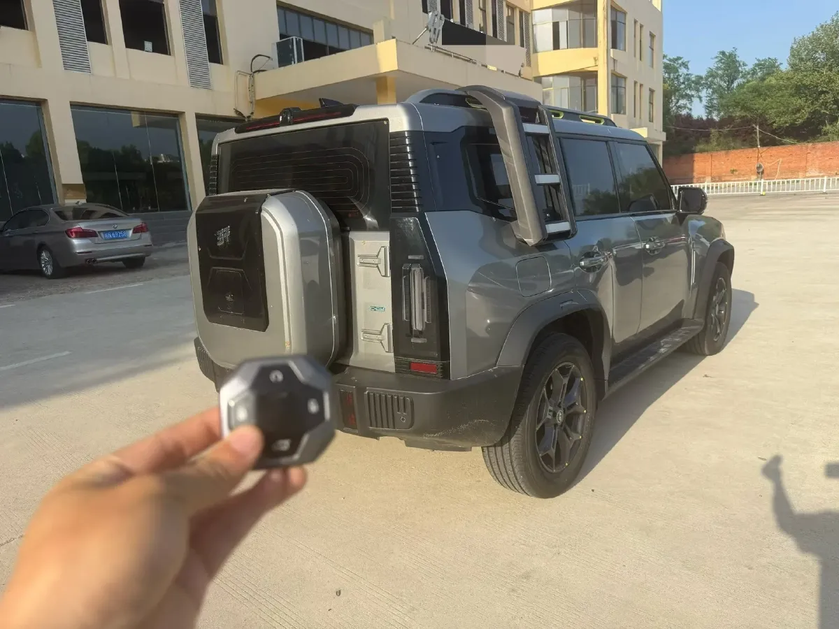 2024 Jetour ShanHai TravellerC-DM 1.5T 156HP L4 3DHT PHEV 26.7KWH,autocango,china used car exporter,china ev exporter,chinese used car exporter,chinese used ev exporter