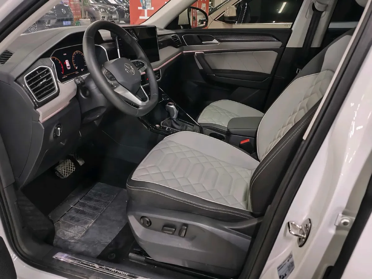 2024 Volkswagen Tayron 2.0T 186HP L4 7DCT,autocango,china used car exporter,china ev exporter,chinese used car exporter,chinese used ev exporter