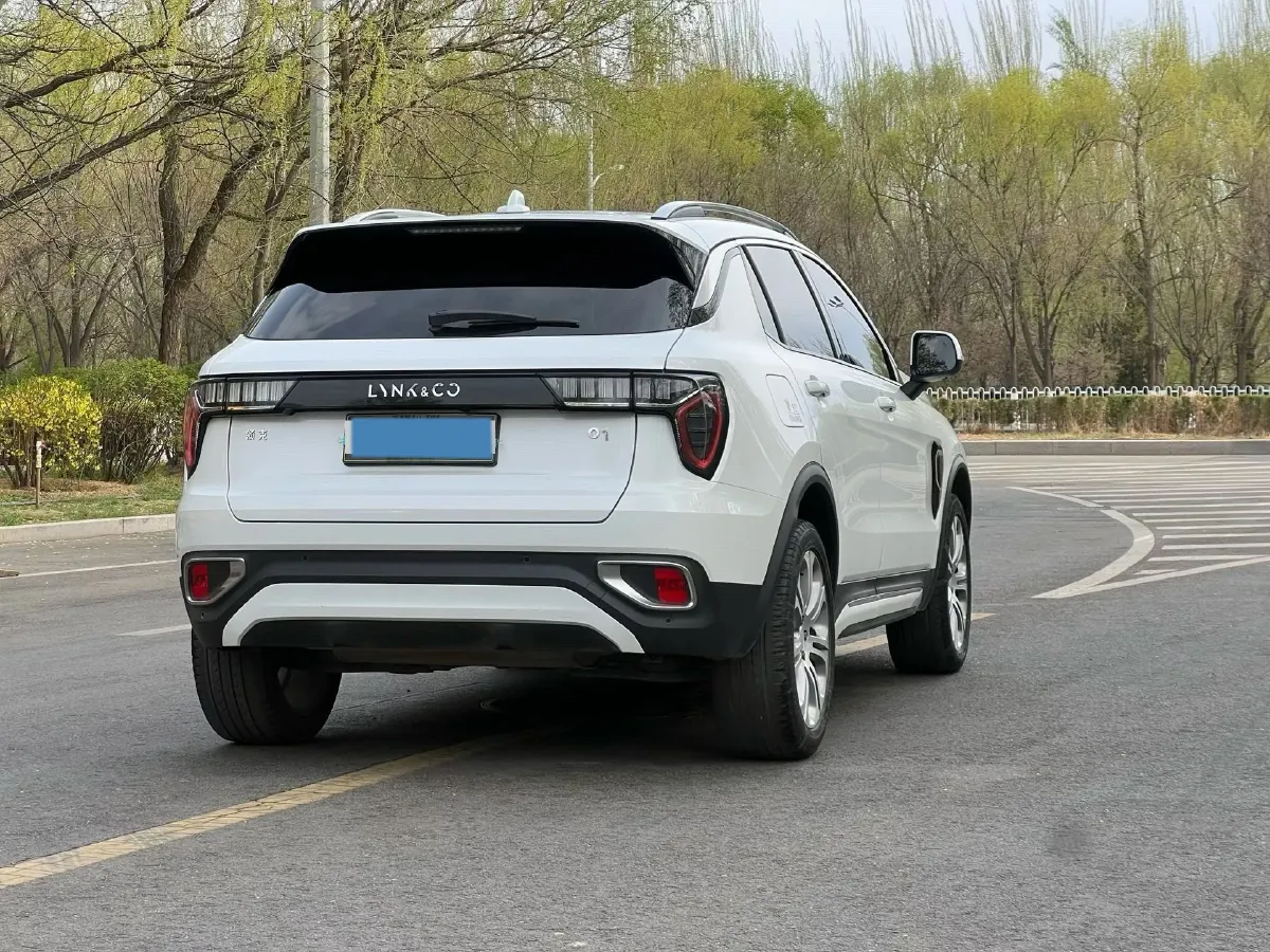 2019 LYNK&CO 01 2.0T 190HP L4 6AT,autocango,china used car exporter,china ev exporter,chinese used car exporter,chinese used ev exporter