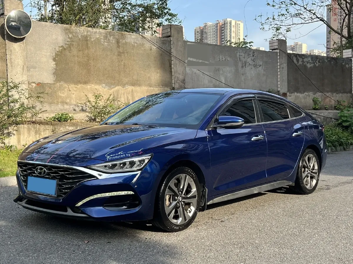 2019 Hyundai La Festa 1.6T 190HP L4 7DCT,autocango,china used car exporter,china ev exporter,chinese used car exporter,chinese used ev exporter