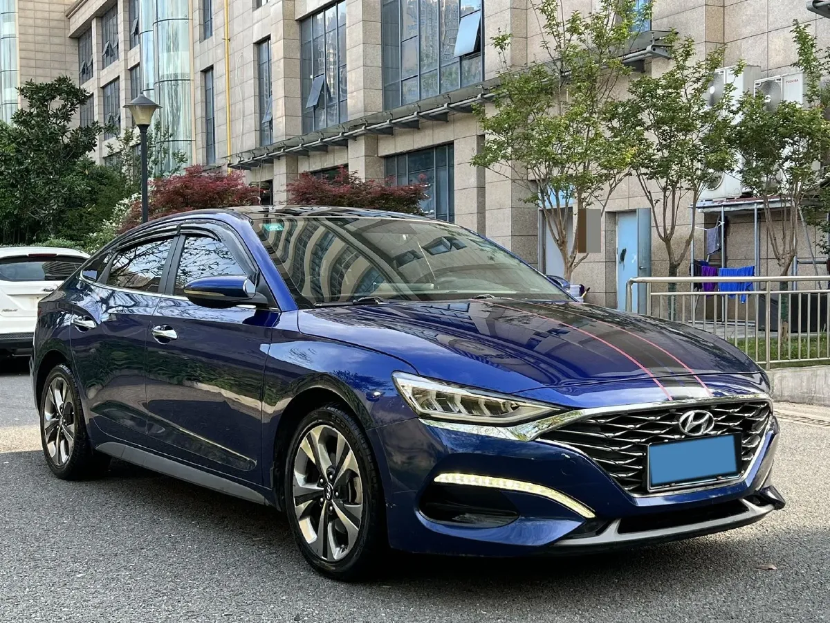 2019 Hyundai La Festa 1.6T 190HP L4 7DCT,autocango,china used car exporter,china ev exporter,chinese used car exporter,chinese used ev exporter