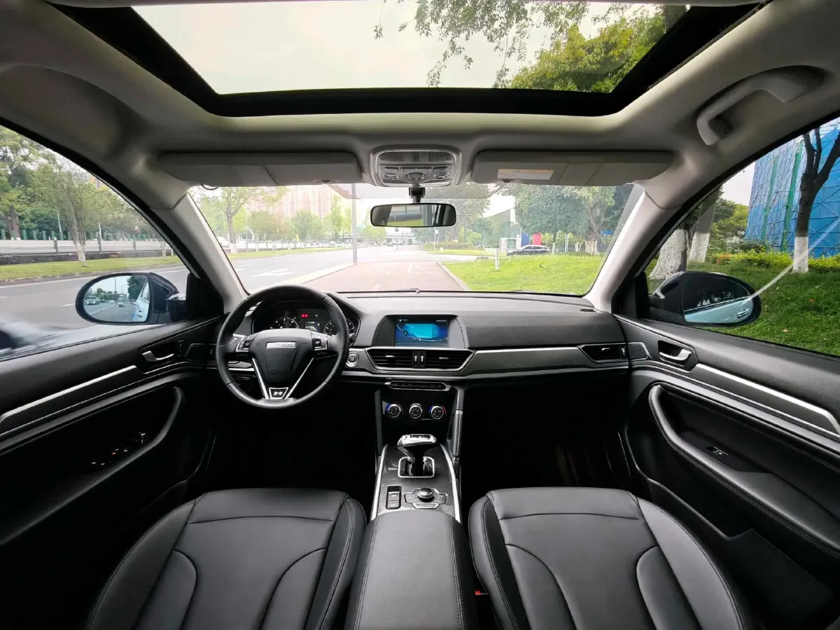 2018 Haval H6 1.5T 150HP L4 7DCT,autocango,china used car exporter,china ev exporter,chinese used car exporter,chinese used ev exporter