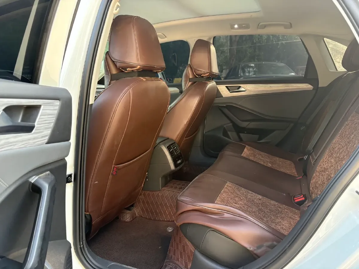 2023 Volkswagen Sagitar 1.5T 160HP L4 7DCT,autocango,china used car exporter,china ev exporter,chinese used car exporter,chinese used ev exporter