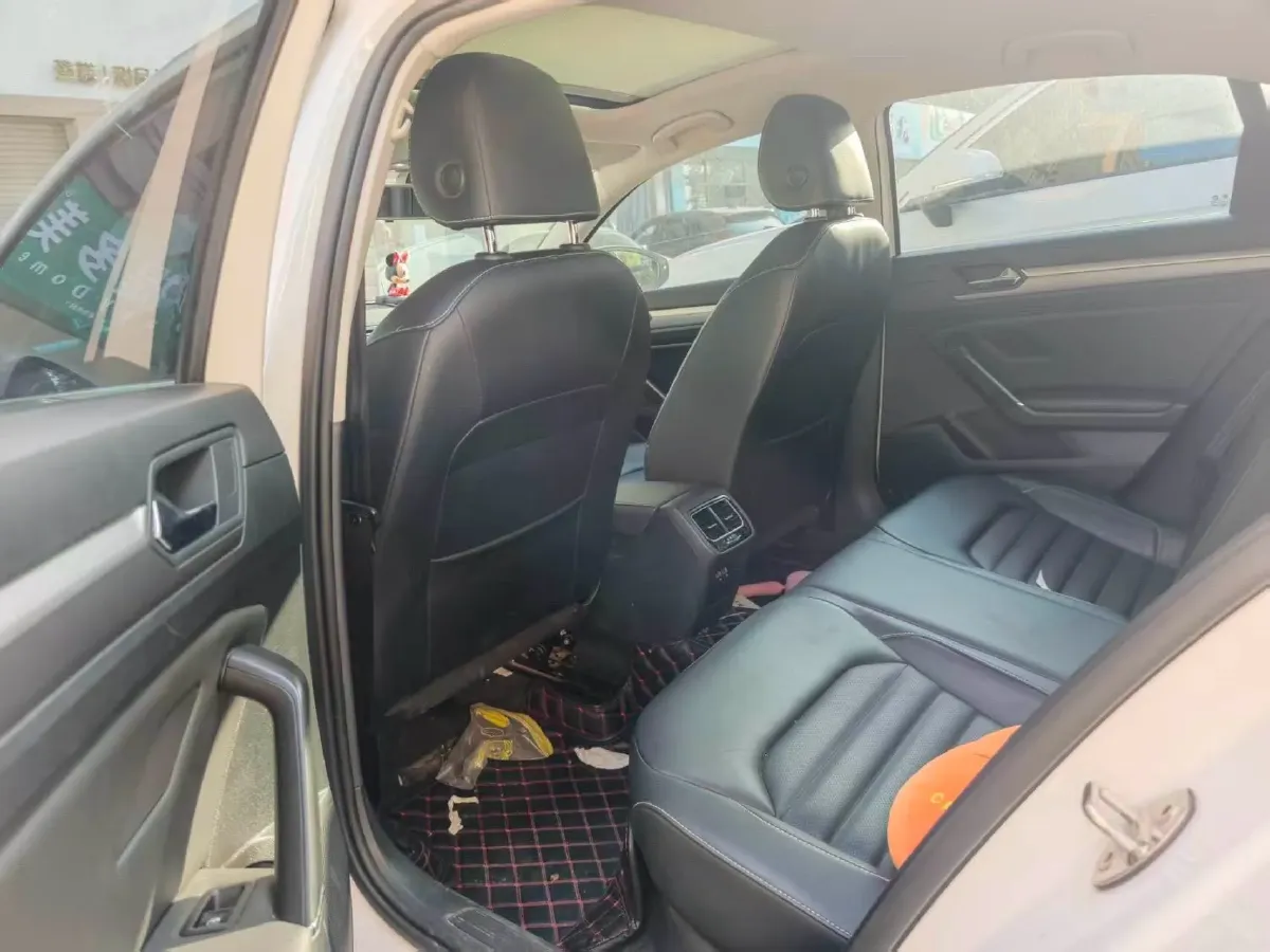 2019 Volkswagen Passat 1.4T 150HP L4 7DCT,autocango,china used car exporter,china ev exporter,chinese used car exporter,chinese used ev exporter