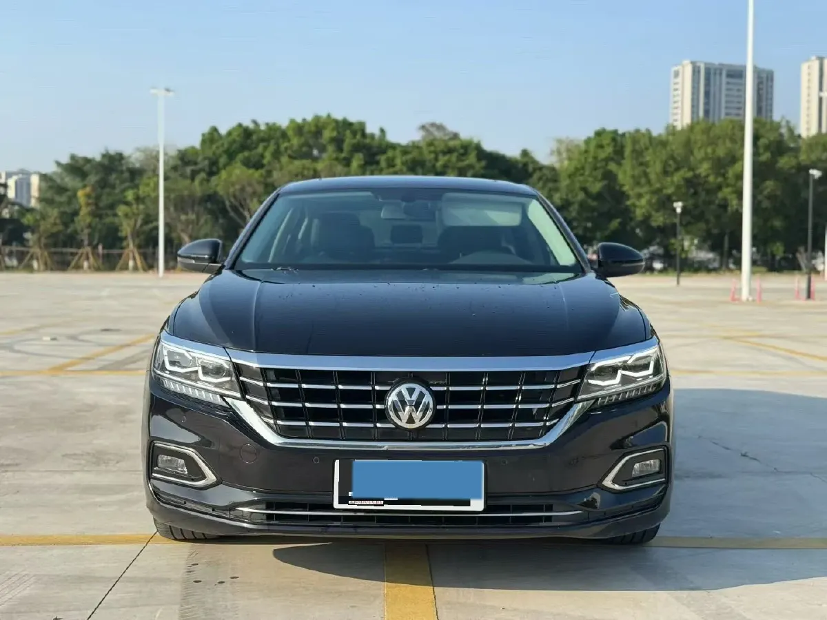 2019 Volvo V40 1.5T 152HP L4 6AT,autocango,china used car exporter,china ev exporter,chinese used car exporter,chinese used ev exporter