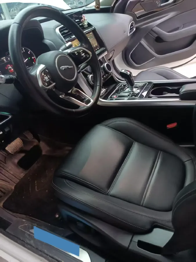 2020 Jaguar XEL 2.0T 200HP L4 8AT,autocango,china used car exporter,china ev exporter,chinese used car exporter,chinese used ev exporter