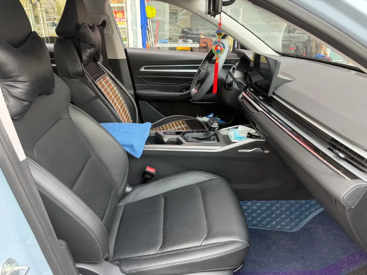 2022 Geely Emgrand 1.5L 114HP L4 CVT,autocango,china used car exporter,china ev exporter,chinese used car exporter,chinese used ev exporter