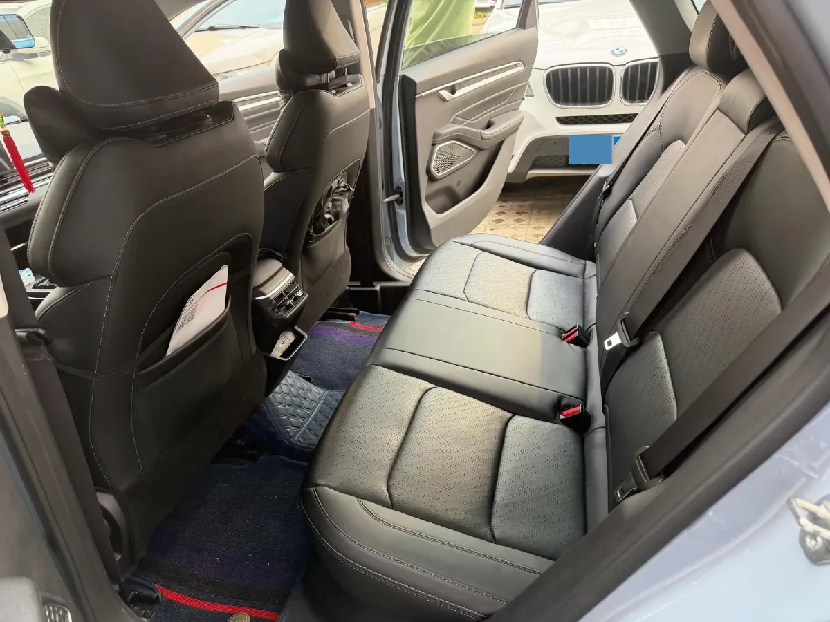 2022 Geely Emgrand 1.5L 114HP L4 CVT,autocango,china used car exporter,china ev exporter,chinese used car exporter,chinese used ev exporter