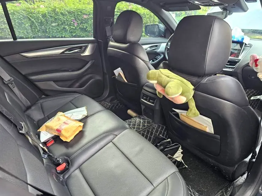 2021 Cadillac CT5 2.0T 237HP L4 10AT,autocango,china used car exporter,china ev exporter,chinese used car exporter,chinese used ev exporter