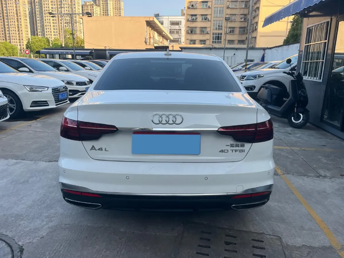 2020 Audi A4L 2.0T 190HP L4 7DCT,autocango,china used car exporter,china ev exporter,chinese used car exporter,chinese used ev exporter