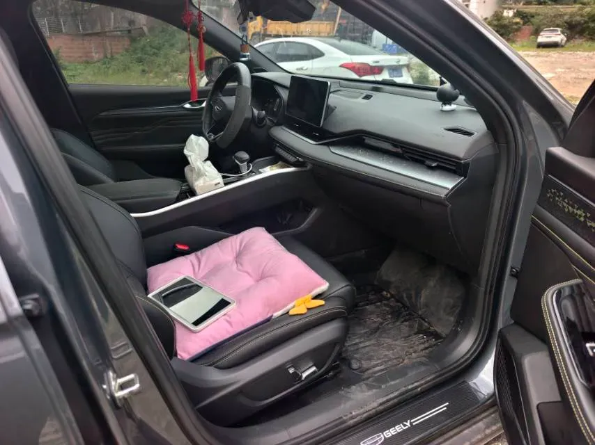 2023 Geely Preface 1.5T 181HP L4 7DCT,autocango,china used car exporter,china ev exporter,chinese used car exporter,chinese used ev exporter
