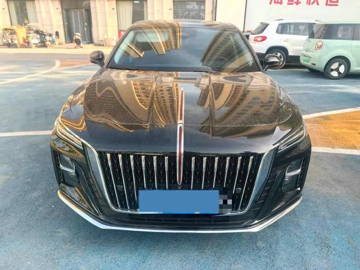 2024 HongQi H5 2.0T 224HP L4 8AT,autocango,china used car exporter,china ev exporter,chinese used car exporter,chinese used ev exporter