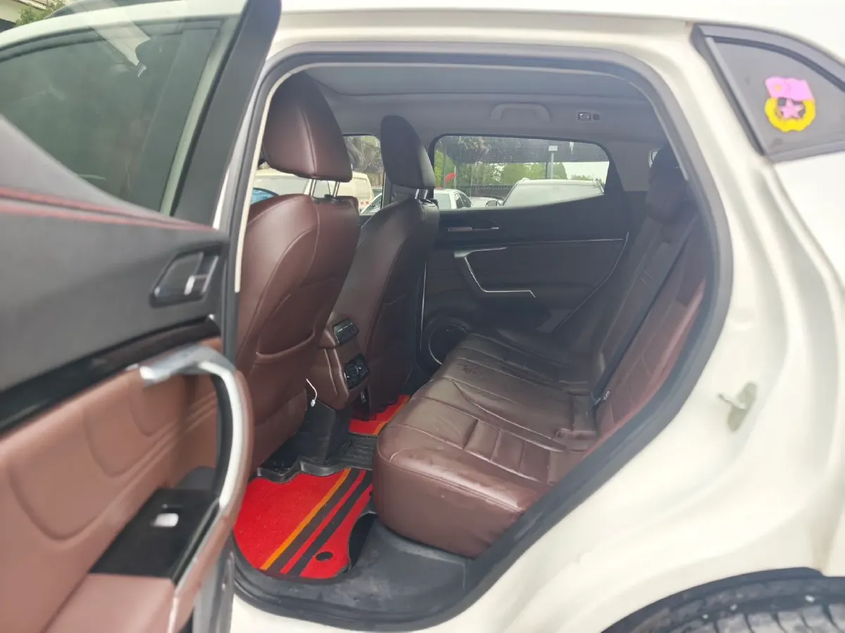 2017 WEY VV5 2.0T 197HP L4 7DCT,autocango,china used car exporter,china ev exporter,chinese used car exporter,chinese used ev exporter