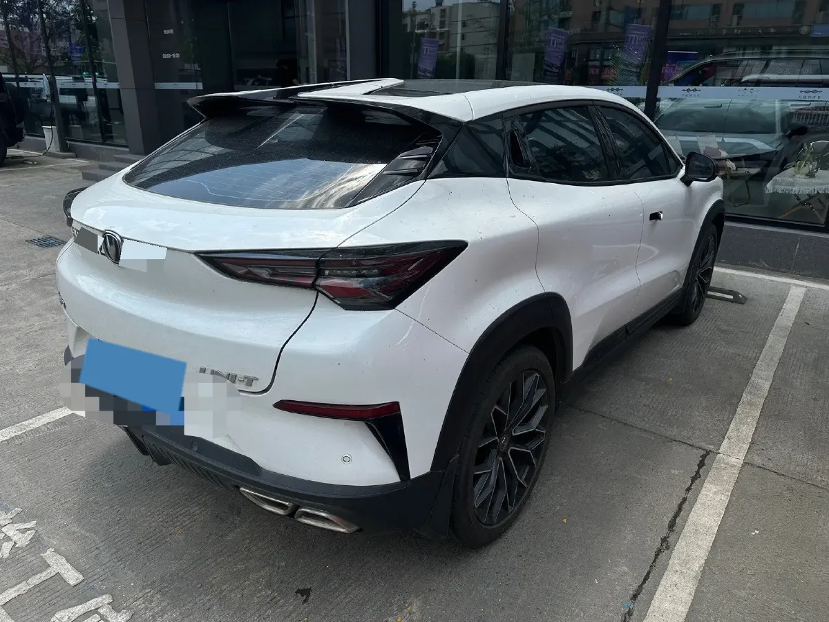 2020 ChangAn UNI-T 1.5T 180HP L4 7DCT,autocango,china used car exporter,china ev exporter,chinese used car exporter,chinese used ev exporter