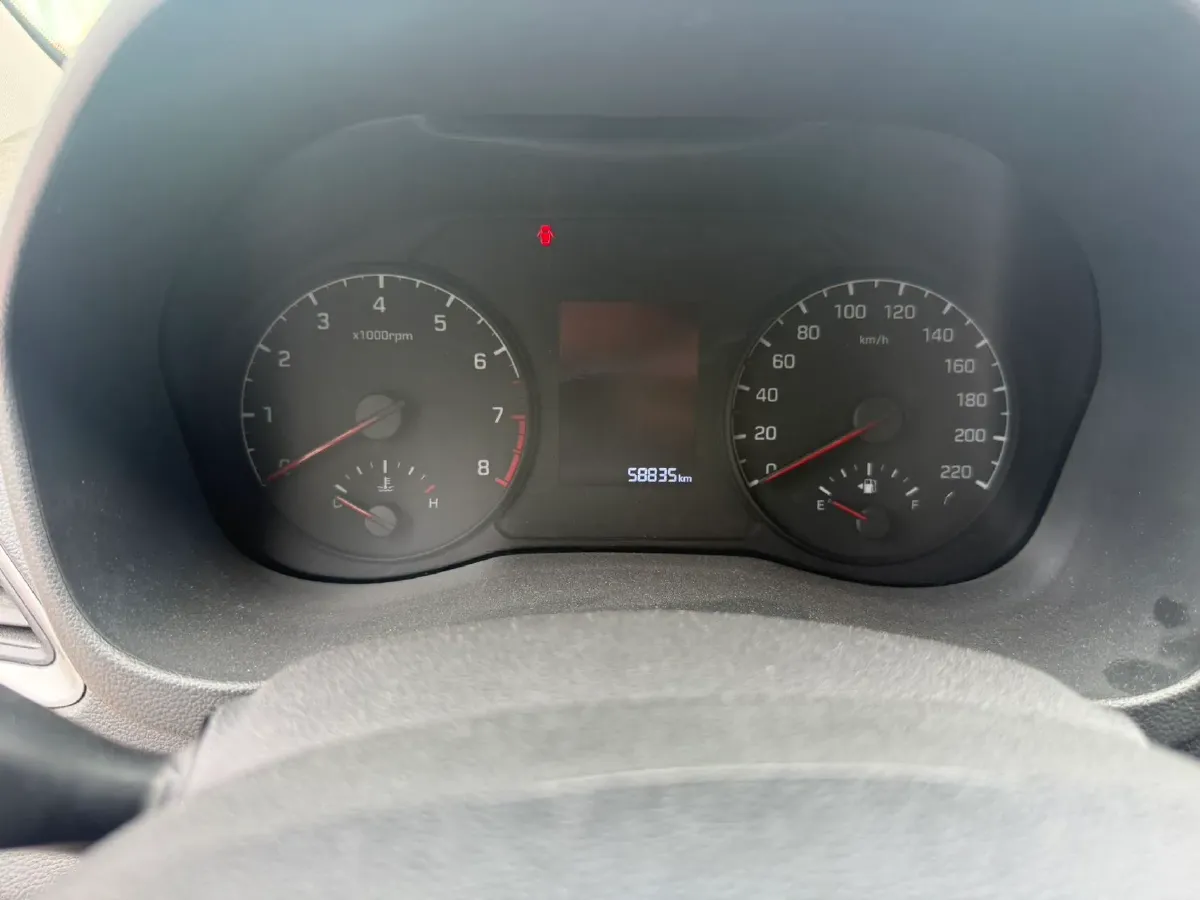 2017 Hyundai Verna RV 1.4L 100HP L4 6AT,autocango,china used car exporter,china ev exporter,chinese used car exporter,chinese used ev exporter