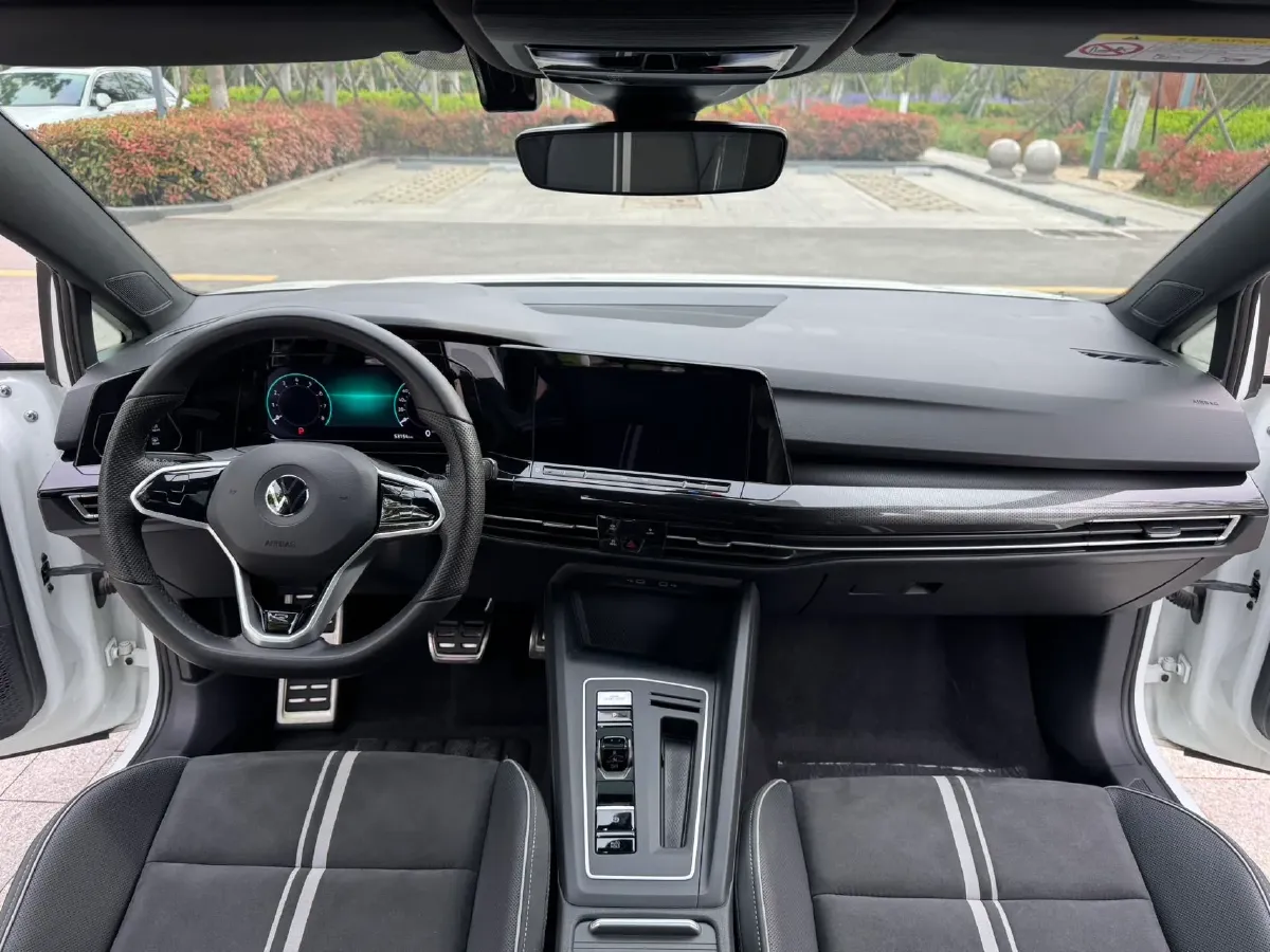 2021 Volkswagen Golf 1.4T 150HP L4 7DCT,autocango,china used car exporter,china ev exporter,chinese used car exporter,chinese used ev exporter